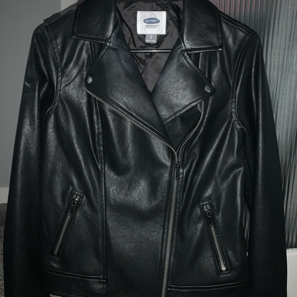 Black biker faux leather jacket size small